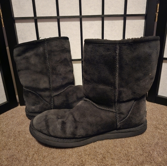 UGG Black Suede Boots Size‎ 8 - Picture 2 of 8